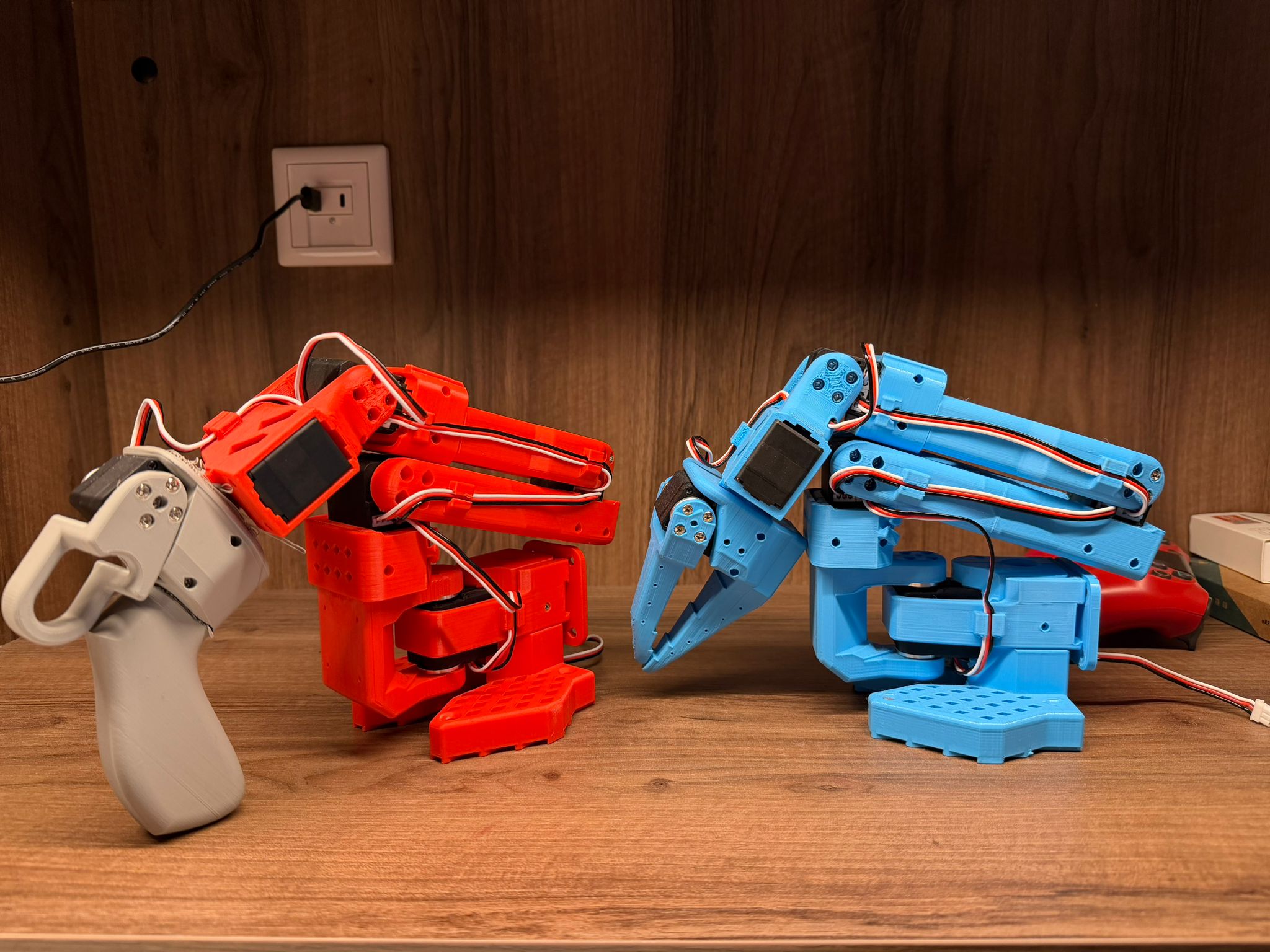 Robotic Arm photo 1